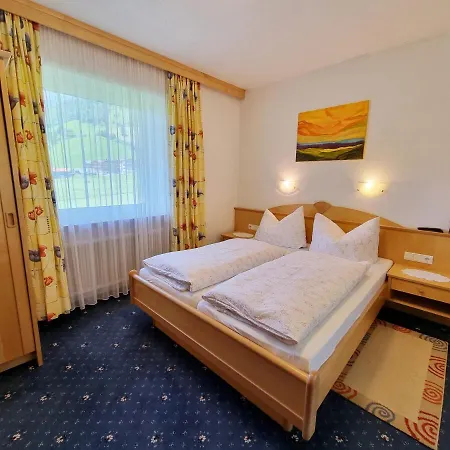 Das Landhaus 3* גרלוס